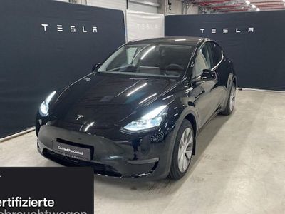 Schwarz Gebraucht 2022 Tesla Model Y SUV | 38.900 € (Teuer)