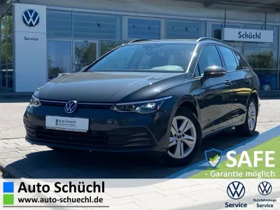 Gebraucht VW Golf VIII Active 131 PS (96 kW) 2023 Grau Kombi