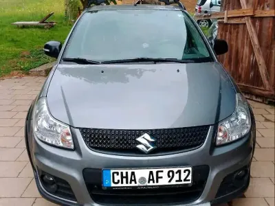 Gebraucht Suzuki SX4 135 PS (99 kW) 2012 Grau SUV
