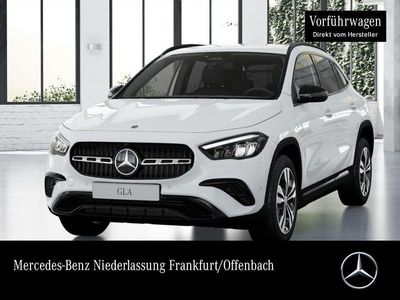 Gebraucht Mercedes GLA200 Progressive 163 PS (119 kW) 2026 Weiß SUV