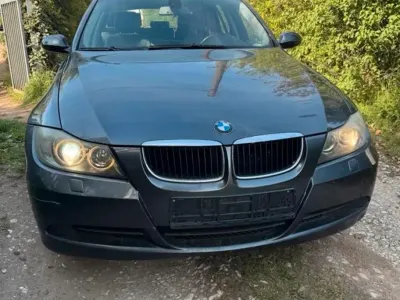 Gebraucht BMW 320 150 PS (110 kW) 2006 Grau Kombi