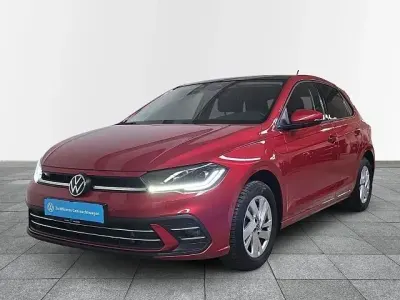 Gebraucht VW Polo Style 110 PS (80 kW) 2023 Rot Kleinwagen