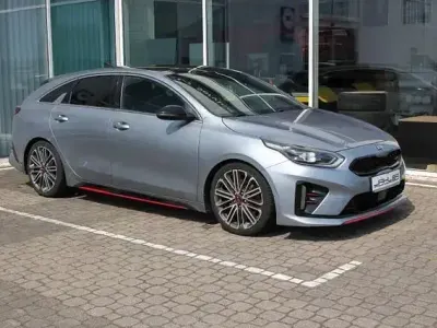 Gebraucht Kia ProCeed GT Comfort 204 PS (150 kW) 2020 Silber Kleinwagen