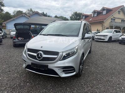 Mercedes V220