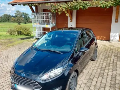 Second-hand Ford Fiesta 60 CP (44 kW) 2014 Negru Hatchback