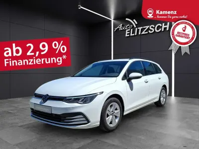 Używany VW Golf VIII S 116 KM (85 kW) 2023 Biały Kombi