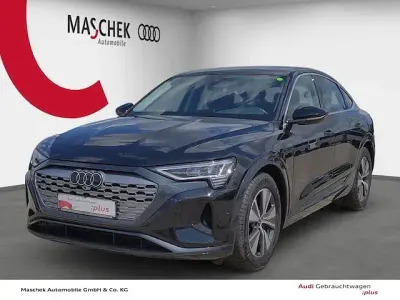 Gebraucht Audi Q8 Sportback e-tron Advanced Plus 250 kW (340 PS) 2024 Mythosschwarz metallic SUV
