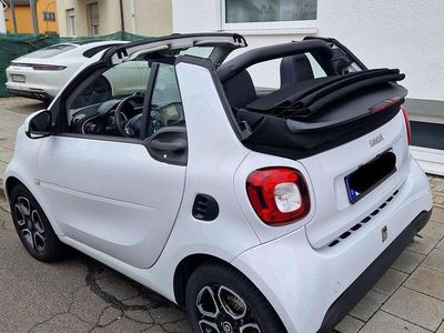 Weiß Gebraucht 2018 Smart ForTwo Cabrio Prime Cabrio | 13.500 € (Fairer Preis)