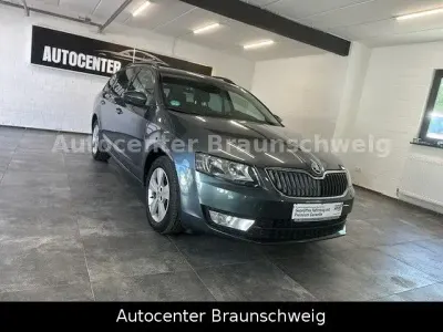 Gebraucht Skoda Octavia Ambition 150 PS (110 kW) 2016 Grau Kombi