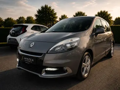 Gebraucht Renault Scénic III Dynamique 131 PS (96 kW) 2012 Grau Van / Kleinbus
