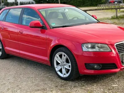 Używany Audi A3 105 KM (77 kW) 2009 Czerwony Hatchback