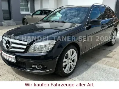 Gebraucht Mercedes C220 170 PS (125 kW) 2009 Schwarz Kombi