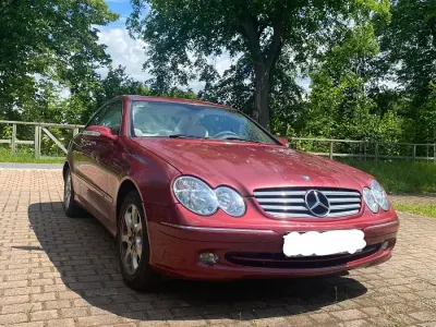 Gebraucht Mercedes CLK240 170 PS (125 kW) 2002 Rot Coupé