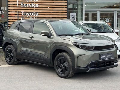 Neu Toyota Urban Cruiser 127 kW (174 PS) 2026 Grün SUV