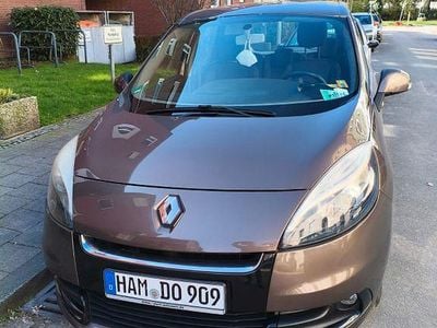 Second-hand Renault Scénic III 110 CP (80 kW) 2013 Maro Monovolum