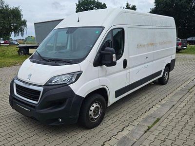 Gebraucht Peugeot Boxer 130 PS (95 kW) 2019 Weiß Van