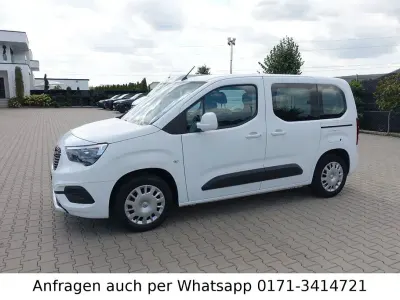 Gebraucht Opel Combo Life Edition 102 PS (75 kW) 2019 Weiß Van / Kleinbus