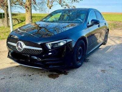 Gebraucht Mercedes A200 AMG line 163 PS (119 kW) 2020 Schwarz Limousine
