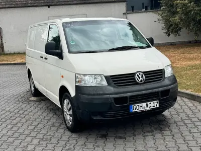 Gebraucht VW Multivan 130 PS (95 kW) 2006 Weiß Van / Kleinbus