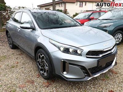 Neu Kia XCeed GT-Line 179 PS (131 kW) 2025 Lunarsilber metallic SUV
