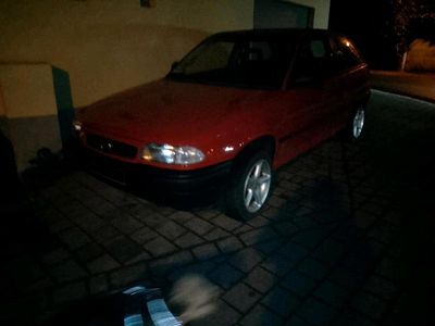 Usata Opel Astra 60 CV (44 kW) 1995 Rosso Coupé