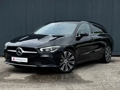 Gebraucht Mercedes CLA220 Shooting Brake 190 PS (139 kW) 2023 Schwarz Kombi
