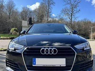 Gebraucht Audi A4 150 PS (110 kW) 2018 Schwarz Kombi