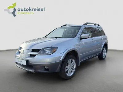 Second-hand Mitsubishi Outlander 160 CP (117 kW) 2004 Argintiu SUV