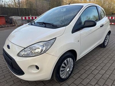 Begagnad Ford Ka Ambiente 69 HK (50 kW) 2015 Vit Halvkombi
