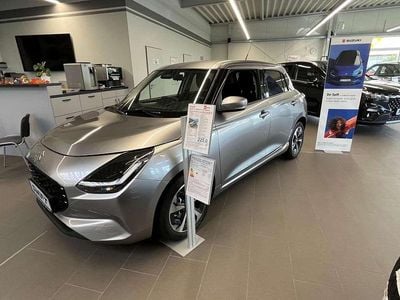 Gebraucht Suzuki Swift Comfort+ 83 PS (61 kW) 2025 Premium silver Kleinwagen