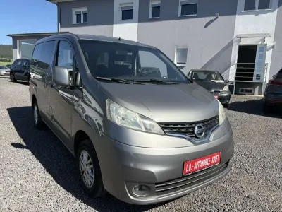 Gebraucht Nissan Evalia Tekna 110 PS (80 kW) 2014 Precision grey (m) Van / Kleinbus