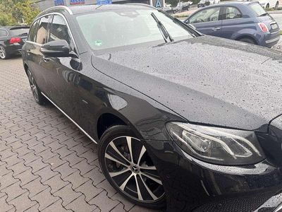 Schwarz Gebraucht 2019 Mercedes E300 Kombi | 21.999 € (Fairer Preis)