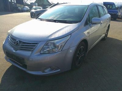 Second-hand Toyota Avensis Sol 126 CP (92 kW) 2009 Argintiu Break