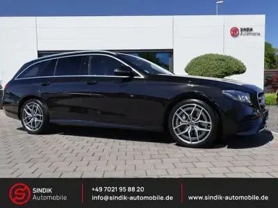 Gebraucht Mercedes E400 AMG line 333 PS (244 kW) 2017 Obsidianschwarz  metalliclack Kombi