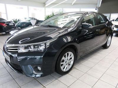 Gebraucht Toyota Corolla Life+ 132 PS (97 kW) 2015 Andere Limousine