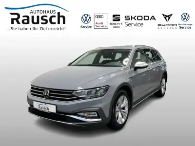 Usata VW Passat Alltrack 200 CV (147 kW) 2023 Grigio Station wagon
