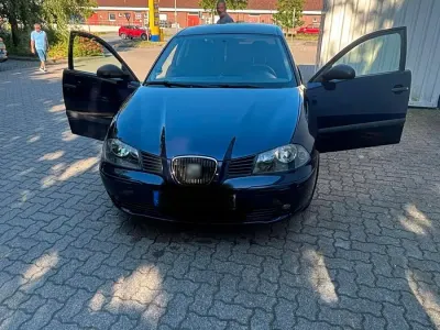 Gebraucht Seat Cordoba 86 PS (63 kW) 2009 Blau Limousine