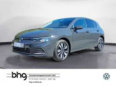 Gebraucht VW Golf VIII Life 110 PS (80 kW) 2024 Grau Limousine