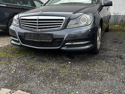 Mercedes C220