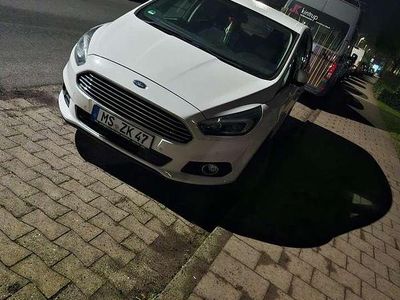 Gebraucht 2017 Ford S-MAX Titanium Van / Kleinbus | 10.950 € (Fairer Preis)