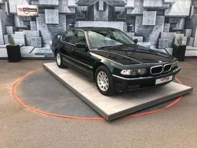BMW 740