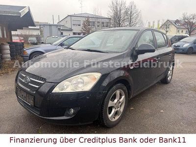 Schwarz Gebraucht 2007 Kia Ceed Kleinwagen | 2.490 € (Etwas zu teuer)