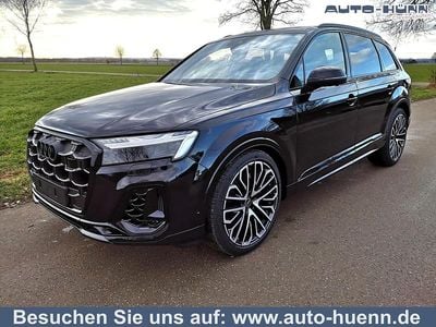 Waitomoblau metallic Gebraucht 2024 Audi SQ7 Ambiente SUV | 116.490 € (Fairer Preis)