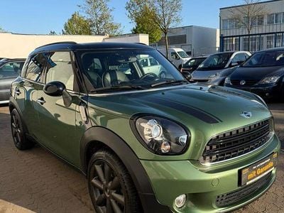 Second-hand Mini Cooper Countryman 122 CP (89 kW) 2015 Verde SUV