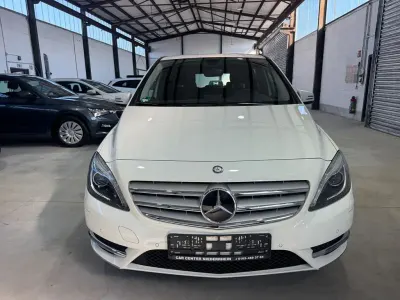 Brugt Mercedes B180 122 HK (89 kW) 2012 Hvid MPV