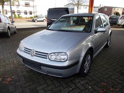 Silber Gebraucht 2002 VW Golf IV Edition Limousine | 2.699 € (Etwas zu teuer)