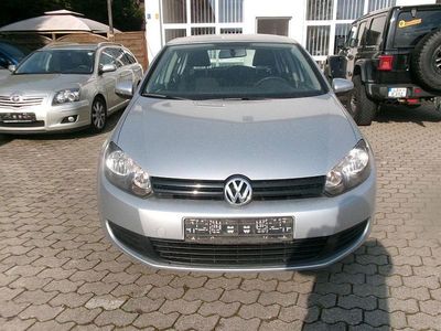 Usata VW Golf VI Trendline 80 CV (58 kW) 2009 Argento Utilitaria