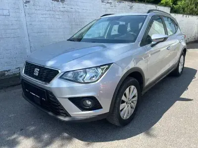 Używany Seat Arona Style 95 KM (69 kW) 2019 Srebrny SUV