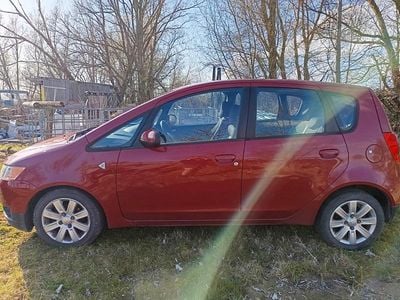 Gebraucht Mitsubishi Colt 95 PS (69 kW) 2011 Rot Kleinwagen