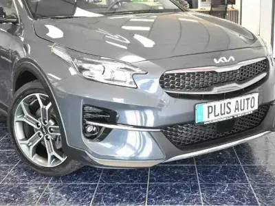 Używany Kia XCeed 136 KM (100 kW) 2022 Szary SUV